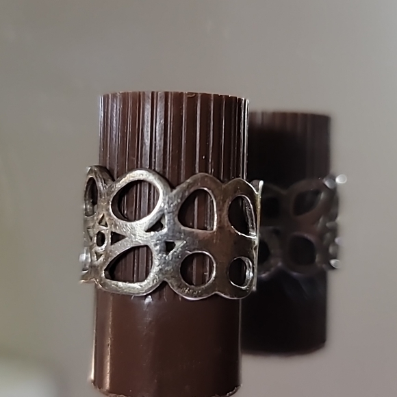 Unisex Ring size 6 interconnected circles 925 silver with 💎 cool design .5"wide - Picture 5 of 7